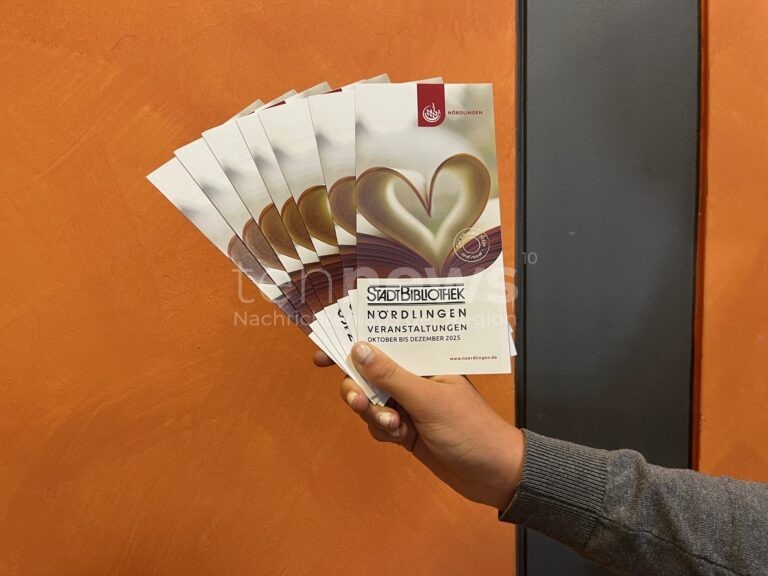 NÖRDLINGEN - 🍂 Stadtbibliothek startet Herbst-/Winterprogramm: Premierenlesung am (17.10.2025), Musik, Kunst & Kreatives für alle Generationen! 📚