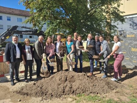 NÖRDLINGEN - 🏗️ Spatenstich am Freitag (19.09.2025) für Schillerschule-Erweiterung! 4,1 Millionen Euro Investition mit Förderung durch Bund und Freistaat! 🏫