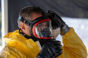 EISENHÜTTENSTADT - 🚨 Über 70 THW-Helfer üben CBRN-Ernstfall mit polnischer Feuerwehr! Drei Tage Training für chemische, biologische und nukleare Gefahren! ⚠️