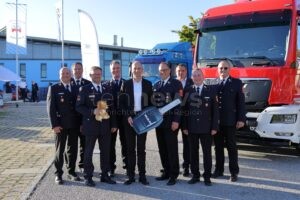 🚒 ESSENBACH - Eitzenberger mit 90 Prozent als Feuerwehrverbands-Chef wiedergewählt! 32. Landesverbandsversammlung mit 500 Führungskräften! 🔥