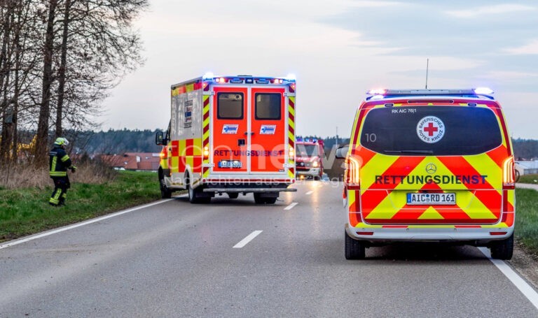 B26 BEI GEMÜNDEN AM MAIN - 💥 Golf-Fahrerin stirbt am Dienstag (16.09.2025) bei Frontalcrash mit Sattelzug auf B26! Hoher Sachschaden und aufwendige Bergung! 🚛