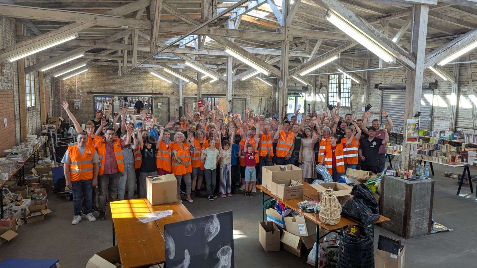 🔄 COBURG - Warentauschtag am Samstag (11.10.2025)! "ITZ MEINS, ITZ DEINS" in der Alten Pakethalle - kostenlos tauschen von 11 bis 15 Uhr! ♻️