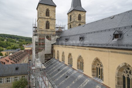 BAMBERG - 🏗️ Gerüste fallen bei St. Michael! Generalsanierung geht in finale Phase - Wiedereröffnung im Frühjahr 2026! ⛪