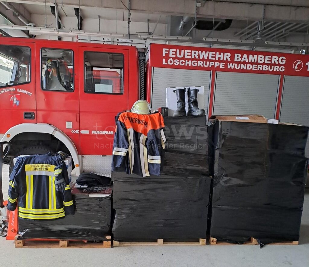 BAMBERG - 🚒 Solidarität mit Partnerstadt Mukatschewo! Feuerwehr schickt Ausrüstung nach Raketenangriff - Material ist angekommen! 🇺🇦