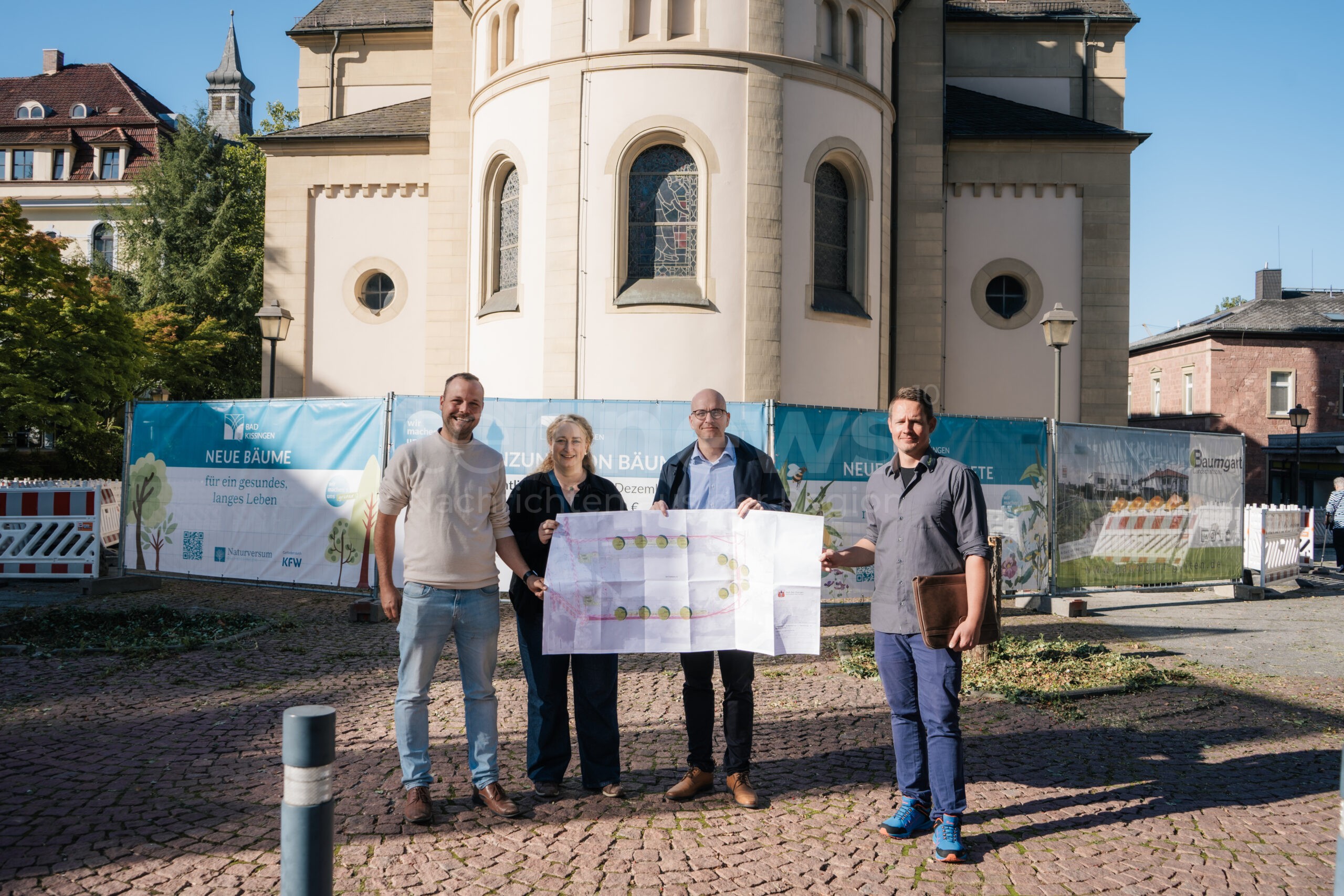 Bad Kissingen: Mehr Grün rund um die Evangelische Kirche und in der Vernonstraße - tennews BAD KISSINGEN - 🌳 Neue Bäume und Stauden: Stadt startet Baumpflanzungen und Entsiegelung rund um die Evangelische Kirche und in der Vernonstraße – mehr Grün für alle! 🌱