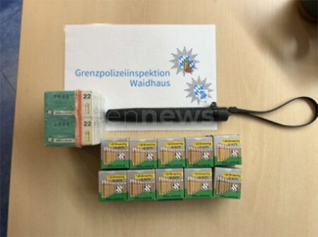 A6 BEI VOHENSTRAUSS - 🚔 Schleierfahnder stoppen Montagabend (29.09.2025) Slowaken - 1000 Schuss Munition und verbotener Teleskopschlagstock sichergestellt ⚠️