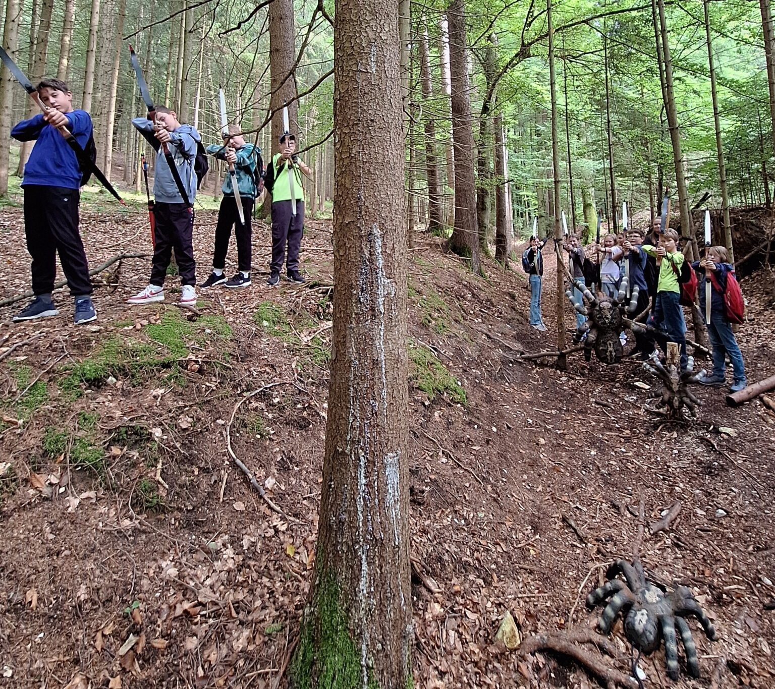 🎨 NEUMARKT IN DER OBERPFALZ - Erfolgreiches Ferienprogramm im G6! Hip-Hop Academy, Geocaching und Upcycling begeistern Jugendliche in den Ferien! 🎵