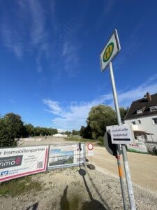 🚌 SCHROBENHAUSEN - Busbahnhof wegen Bauverzögerung noch zwei Wochen gesperrt! Ersatzhaltestelle am Volksfestplatz eingerichtet! 🚧