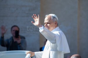 WÜRZBURG / ROM - 🎂 Papst Leo XIV. feiert am Sonntag (14.09.2025) seinen 70. Geburtstag! Deutsche Bischöfe gratulieren herzlich! ⛪