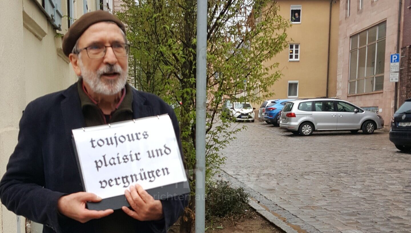 Schwabach: Stadtführung „Die seltsamen Schilder“ - Sprachkunst und Rätselspaß in der Innenstadt - tennews SCHWABACH - 🗺️ Stadtführung „Die seltsamen Schilder“ am (03.10.2025): Sprachkunst, Rätsel & Humor, Tickets vor Ort, keine Anmeldung! 😄