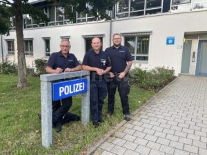 SCHROBENHAUSEN - 👮‍♂️ Sicherheitswacht sucht Verstärkung! Drei ehrenamtliche Helfer unterstützen die Polizei - ein Platz im Team noch frei! 🚨