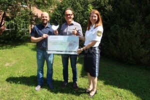 FÜRSTENFELDBRUCK - Polizei-Fußballturnier sammelt 600 Euro Spende für Anton Fliegerbauer Kinderstiftung! Hilfe für traumatisierte Kinder!