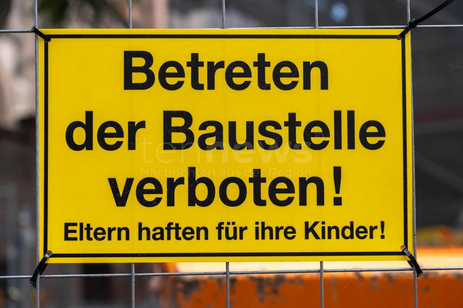 PASSAU - 🚧Von-Rudhart-Straße ab Montag (15.09.2025) halbseitig gesperrt! Versorgungsleitungen-Verlegung dauert bis Dezember!🦺