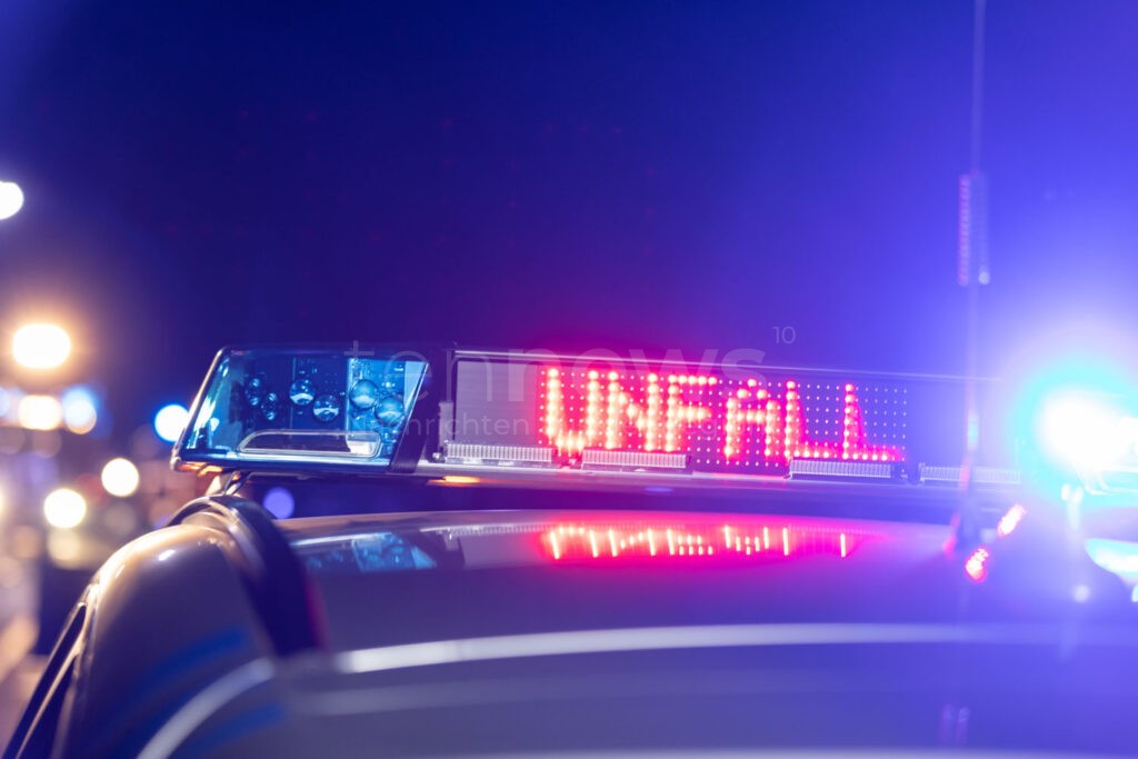 PFAFFENHOFEN AN DER ILM - 🚗 Schwerer Crash am Montag (22.09.2025)! Ford biegt ohne Blinken ab, VW kracht in Seite - eine Person schwer, eine leicht verletzt 🚑