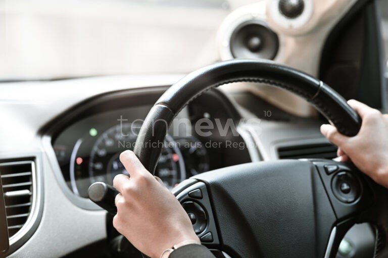 ROSENHEIM - 🆔 Führerscheinumtausch jetzt online möglich! Rund um die Uhr von zuhause beantragen - ohne Behördengang! 💻