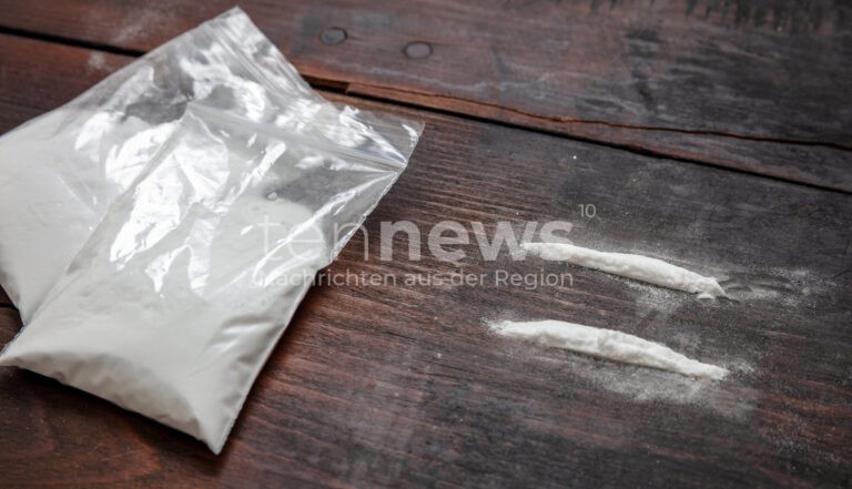 🚔 VELBURG - Schleierfahndung deckt Drogenschmuggel auf! 25 Kilogramm Methamphetamin in ukrainischem Auto sichergestellt - Vater und Sohn verhaftet! 💊