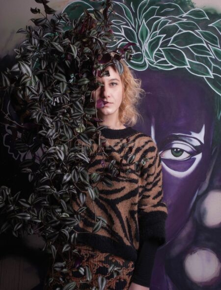 REGENSBURG - 🌹 Ausstellung „Come Back As A Flower“ von Caroline Corleone: Vernissage am Samstag (27.09.2025), geöffnet vom 1. bis 18. Oktober in der Sigismundkapelle!