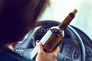 BUXHEIM - 🎂 Streit auf Geburtstagsfeier am Donnerstag (18.09.2025) eskaliert! Frau entwendet Autoschlüssen und fährt betrunken ohne Führerschein! 🚗