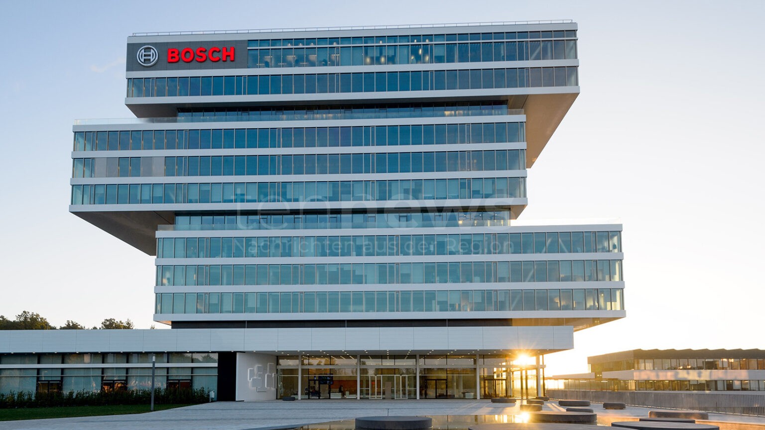 GERLINGEN - ⚙️ Bosch kündigt weiteren Stellenabbau an! 13.000 Jobs fallen zusätzlich weg - nur an deutschen Standorten! Standort Waiblingen schließt komplett 🏭