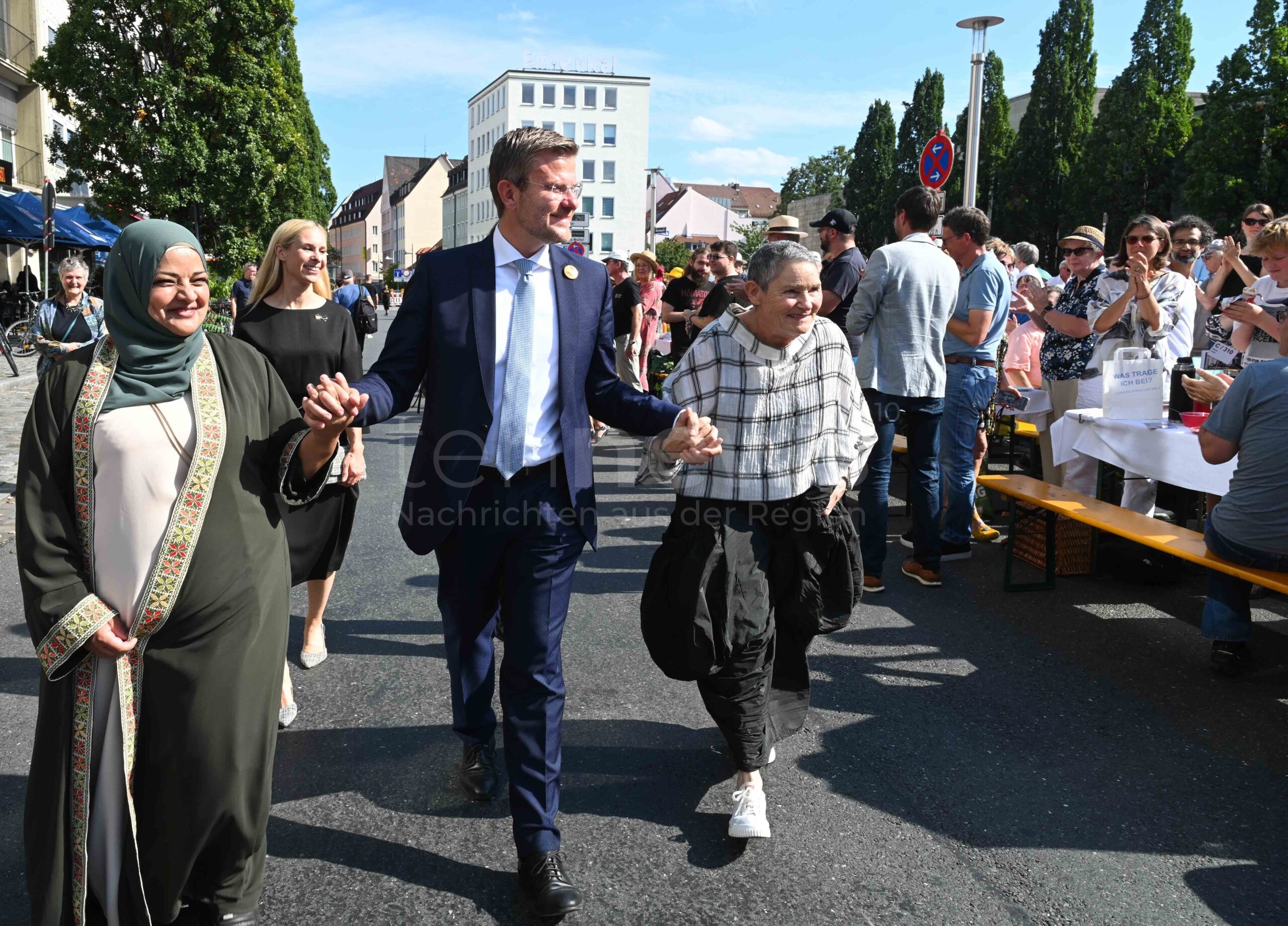 Nürnberg: Internationaler Menschenrechtspreis 2025 würdigt Parents Circle – Families Forum für Versöhnungsarbeit - tennews NÜRNBERG - 🕊️ Internationaler Menschenrechtspreis 2025 für Parents Circle – Families Forum: Dialog, Versöhnung und Hoffnung trotz Konflikt. Festakt und Friedenstafel in Nürnberg.