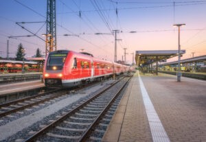 MÜNCHEN - 🚂 Verkehrsministerkonferenz beschließt am Donnerstag (18.09.2025) Preiserhöhung für Deutschlandticket. ÖPNV-Angebot kostet ab 2026 63 Euro! 💰