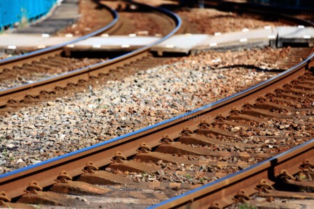 SYLT - 🚂 Weichenstörung stoppt am Mittwochmorgen (17.09.2025) alle Autozüge nach Sylt! Tausende Urlauber stranden auf beliebter deutscher Ferieninsel! 🏖️