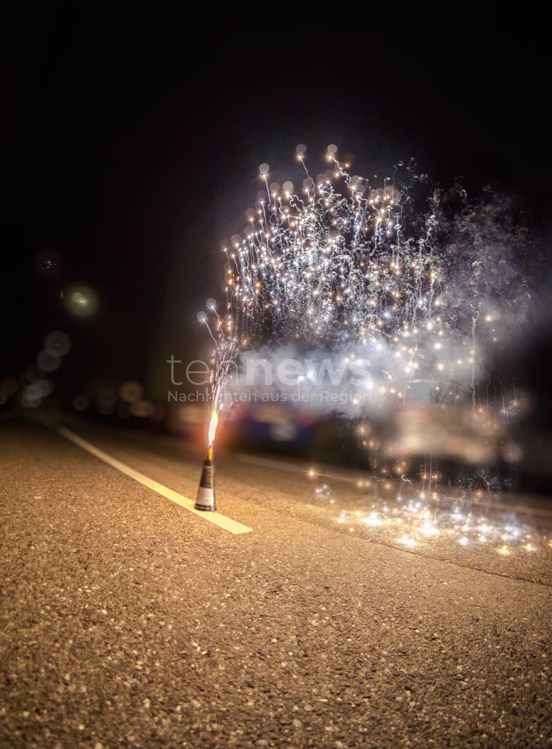 A6 BEI URSENSOLLEN - 🎆 Polizei findet am Dienstag (16.09.2025) 3.840 Feuerwerkskörper ohne Transporterlaubnis! Zwei Männer angezeigt! 🚔