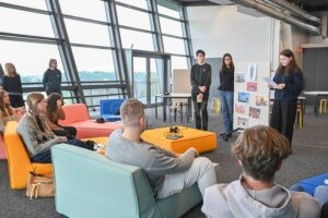 NÜRNBERG - 📚 Studienforum im Dokuzentrum am Dienstag (30.09.2025) wiedereröffnet! Drei moderne Seminarräume für Schulklassen und Besuchsgruppen nutzbar! 🏛️