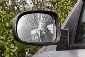 VOHBURG AN DER DONAU - 💥 Sachbeschädigung in der Nacht auf Sonntag (19.10.2025)! Vandale zerstört vier Außenspiegel! 🚗