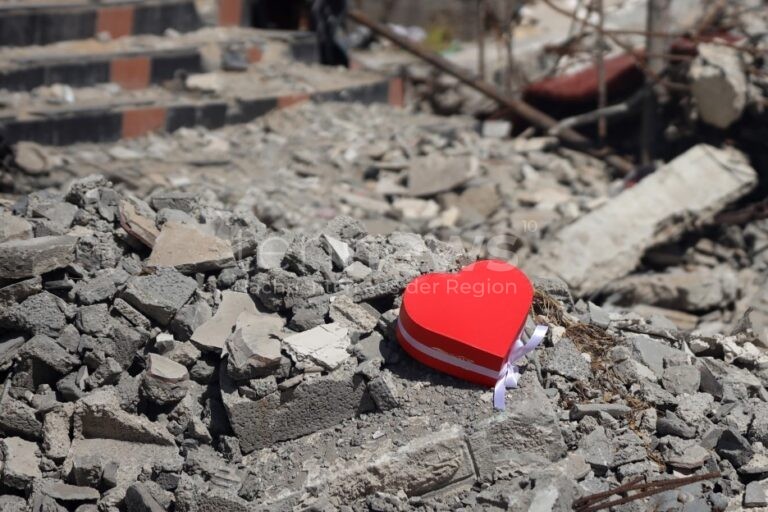 GAZA - 🕊 Hoffnung auf Frieden: Kinder erleben Freude und Trauer, SOS-Kinderdörfer bereiten Hilfe und Wiederaufbau für Familien vor. 🤲