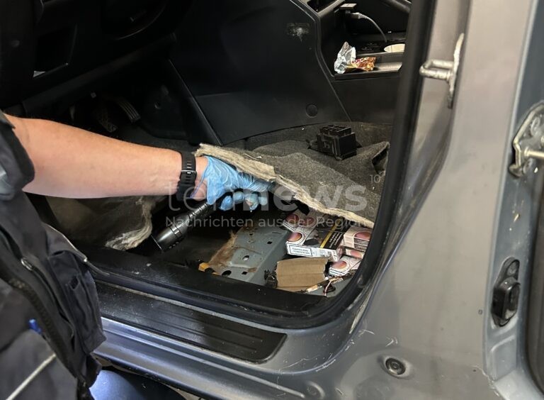 LANDKREIS DEGGENDORF - 🚬 Zigaretten-Schmuggel Anfang Oktober 2025 auf A3 aufgeflogen! Bulgare (28) versteckte 24.600 Zigaretten in Auto-Hohlräumen! 🚨