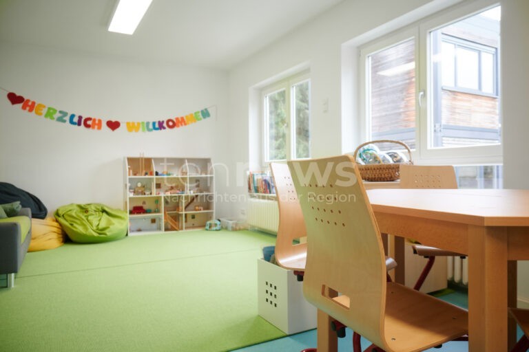 BAMBERG - 🏫 Ganztagsbetreuung an Schulen im Hain und in Gaustadt: Neue Räume, flexible Lösungen und engagierte Teams für mehr Betreuung! 👧👦