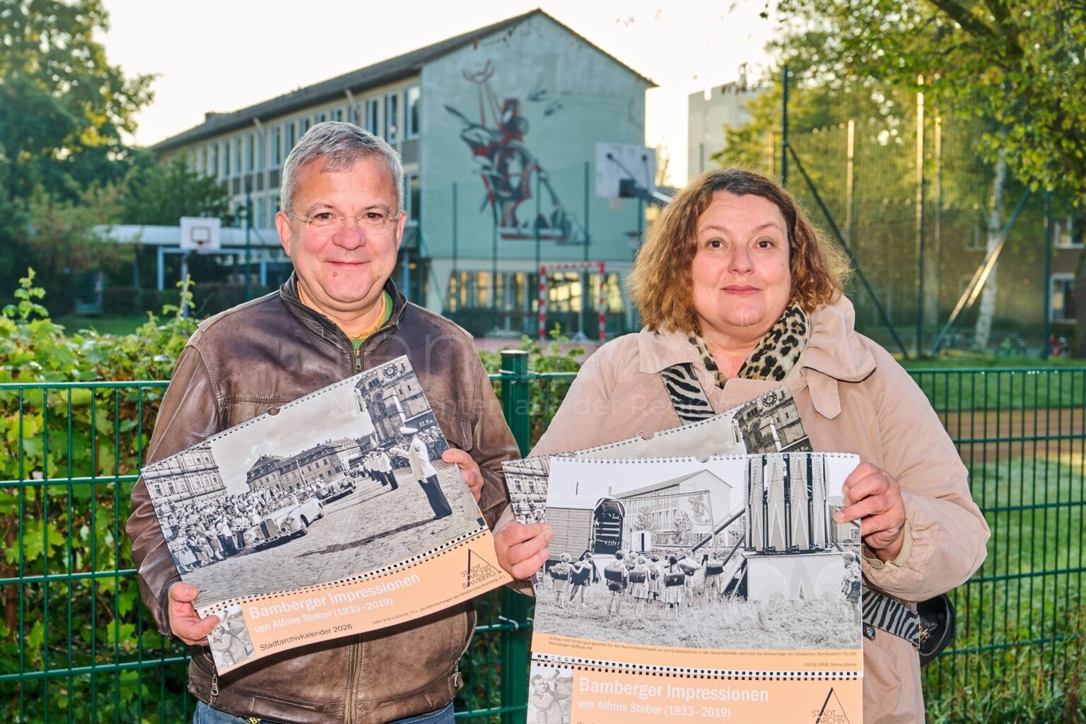 BAMBERG - 📅 Neuer Stadtarchiv-Kalender 2026 erschienen! "Bamberger Impressionen von Alfons Steber" zeigt die Stadt in den 1950er Jahren! 📸