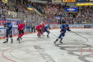 INGOLSTADT - 🏒 ERC Ingolstadt siegt am Freitag (17.10.2025) 7:4 gegen Nürnberg! Sechster Heimsieg in Folge im packenden Derby! ⚡