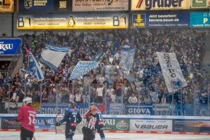 INGOLSTADT - 🏒 ERC Ingolstadt siegt am Freitag (17.10.2025) 7:4 gegen Nürnberg! Sechster Heimsieg in Folge im packenden Derby! ⚡