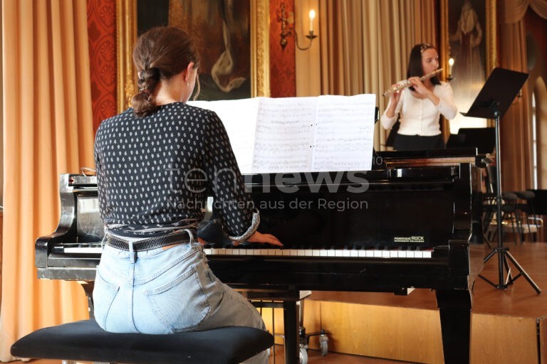 PFAFFENHOFEN AN DER ILM - 🎵 Montagskonzert der Städtischen Musikschule am Montag (27.10.2025)! Junge Talente präsentieren moderne Werke - Eintritt frei! 🎶