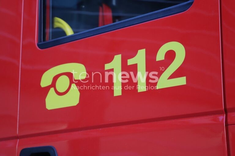 GRASSAU - 🔥 Brand am Sonntagmorgen (26.10.2025) in Einfamilienhaus! Verpuffung vermutet - Haus unbewohnbar, Kripo ermittelt zur Ursache! 🚒