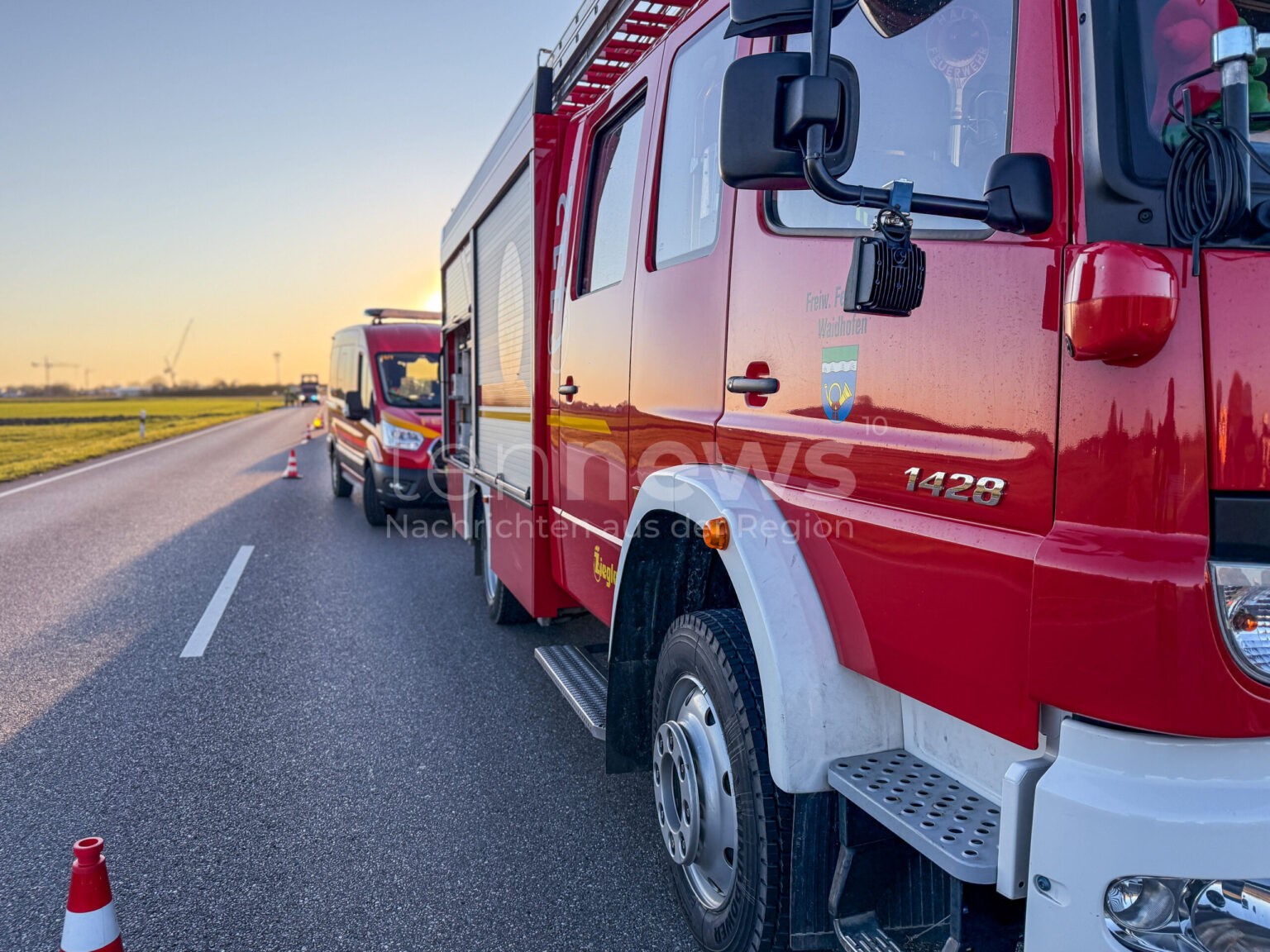 - tennews A 92 - đ Tesla-Fahrer (60) erleidet am Mittwoch (01.10.2025) medizinischen Notfall und verursacht schweren Verkehrsunfall - verstorben! đ