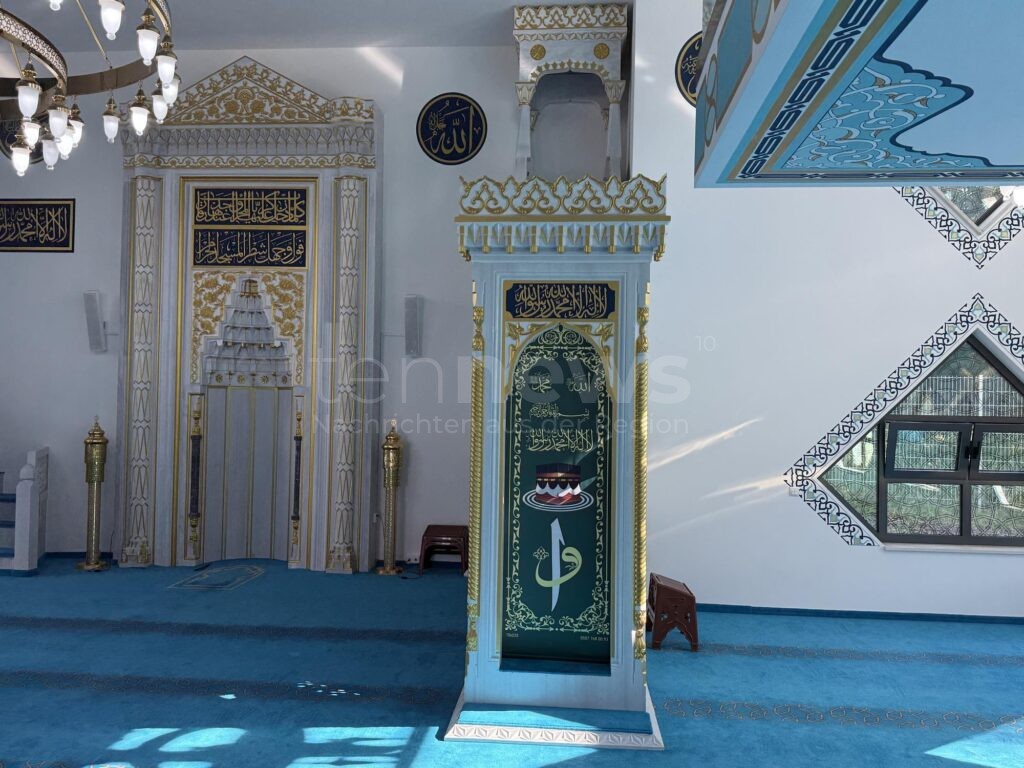 SCHROBENHAUSEN - 🕌 Tag der offenen Moschee am Freitag (03.10.2025)! 300 Gläubige feiern, Führungen zeigen Islam - Brücken bauen und Vorurteile abbauen! 🤝