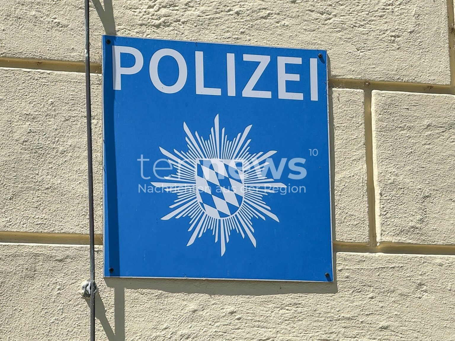 NÜRNBERG - 🚨 Brutaler Würgeangriff am Freitag (17.10.2025) im Westtorgraben! Kriminalpolizei ermittelt wegen versuchten Mordes! 👮‍♂️