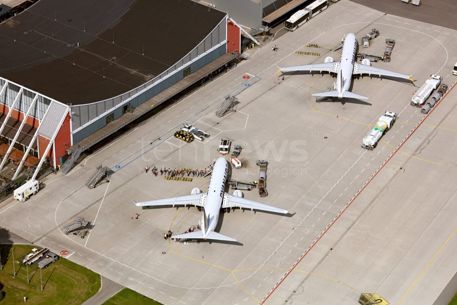 MEMMINGEN - ✈️ Winterflugplan ab Sonntag (26.10.2025) mit 47 Zielen! Drei neue Destinationen: Brașov, Jerewan und Bukarest-Baneasa! 🌍