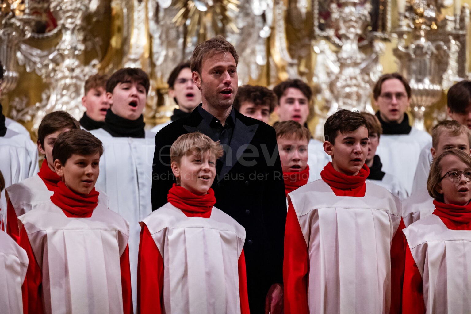NEUMARKT IN DER OBERPFALZ - 🎄 Weihnachtskonzert am Mittwoch (03.12.2025): Regensburger Domspatzen singen mit Benjamin Appl - Tickets online erhältlich! 🎵