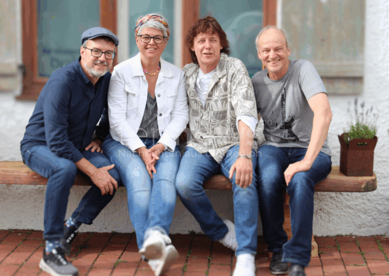 NEUMARKT - Konzert am Samstag (08.11.2025)! Band Schmidtanand bringt bayrische Mundart-Musik "Wohi geh ma?" in die Residenz - Lebensfreude trifft Tiefgang!