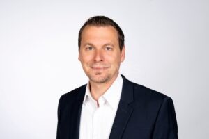 NÜRNBERG - 🤝 Kai Stähler neuer Wohlfahrts-Vorsitzender! Stadtmissions-Chef warnt vor Abbau sozialer Angebote - 150.000 Menschen jährlich betreut! 💼