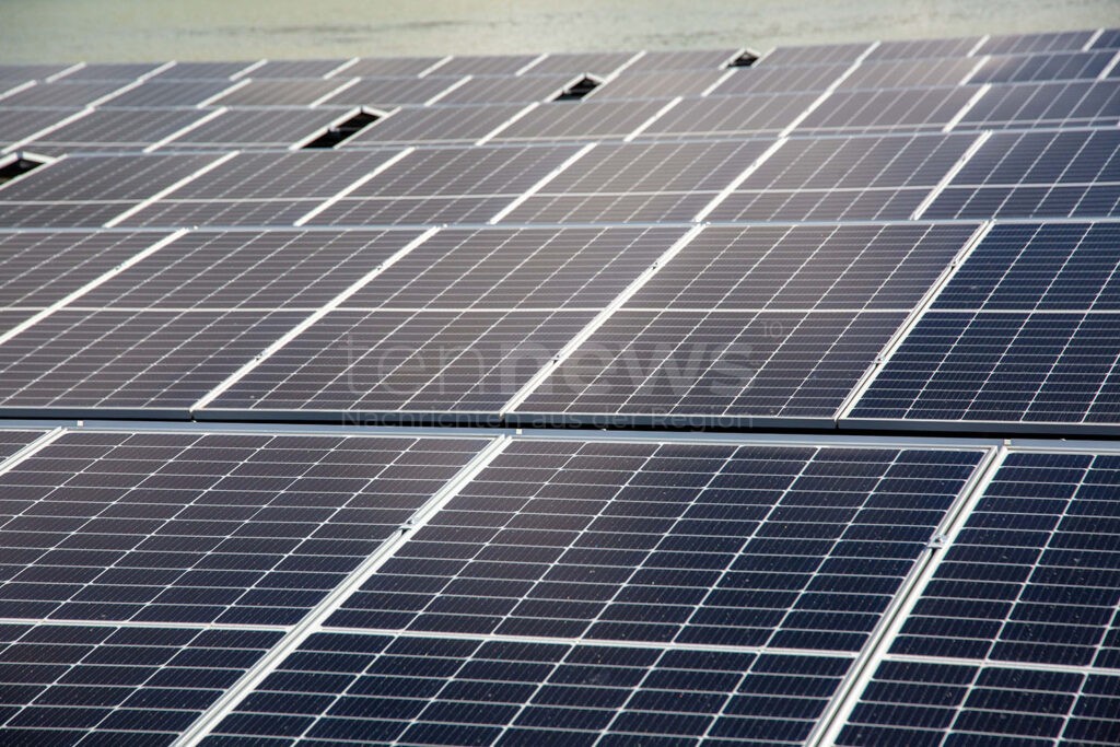 MÜNCHEN - 🏘️ Bürgerbeteiligung bei Energiewende! Genossenschaftsverband Bayern fordert am Dienstag (07.10.2025) Nachbesserungen bei Beteiligungsgesetz! ⚡
