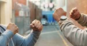 PFARRKIRCHEN - 🚨 Beziehungsstreit eskaliert am Sonntag (19.10.2025)! 27-Jährige greift Sanitäter und Polizisten tätlich an! 👮‍♀️