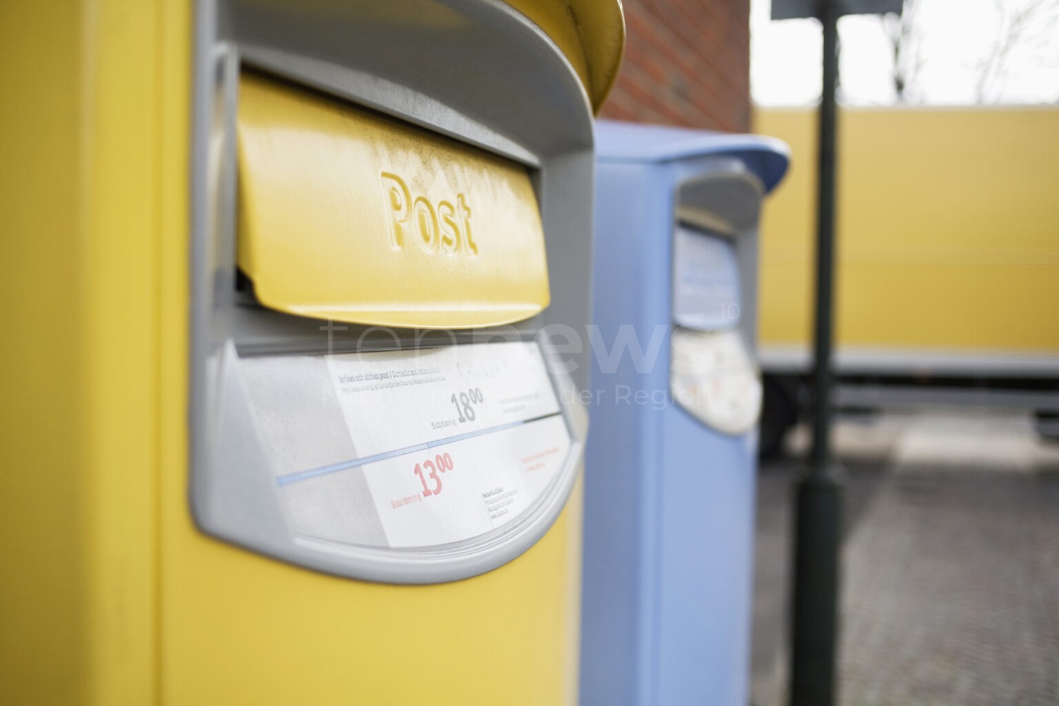 Lauter Knall in der Nacht: Unbekannter sprengt Briefkasten in die Luft - tennews BIEBEREHREN - đ„ Briefkasten am Sonntagmorgen (06.10.2025) in Klingen gesprengt! Unbekannter nutzt Feuerwerkskörper - Polizei Ochsenfurt sucht Zeugen! đ