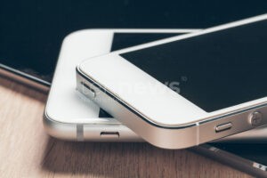 NEUBURG AN DER DONAU - 📱 Betrug bei Führerscheinprüfung am Mittwoch (29.10.2025)! Mann (22) mit Handy und Verkabelung erwischt - Strafanzeige! 🚗