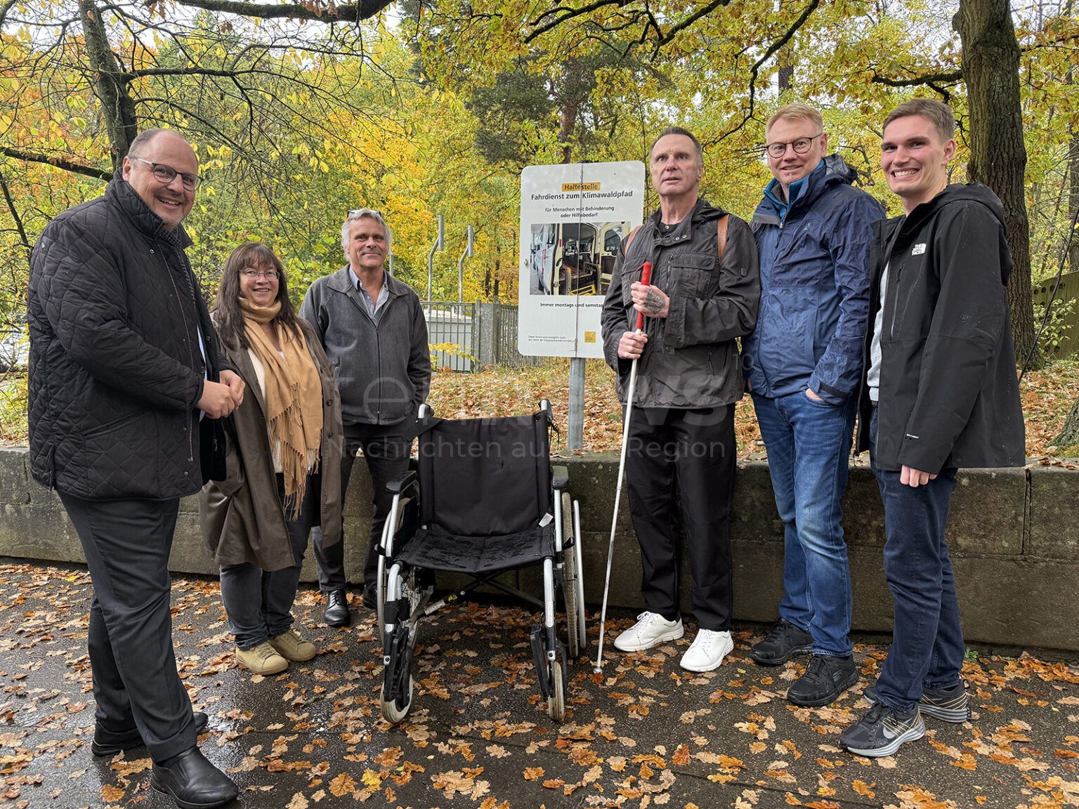 NÜRNBERG - ♿ Neuer Fahrdienst ab Samstag (25.10.2025)! Menschen mit Behinderung erreichen kostenfrei den Klimawaldpfad im Tiergarten! 🌲