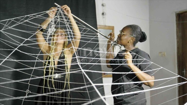 NÜRNBERG - 🎬 Togo-Kultur in Nürnberg ab Mittwoch (15.10.2025)! Filmvorführung im Filmhaus und Foto-Ausstellung von Lina Mensah! 📸